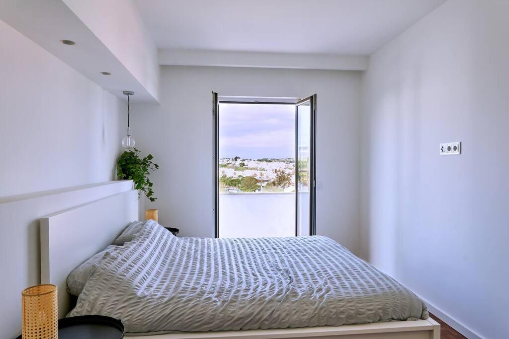 Blue Horizon Apartment