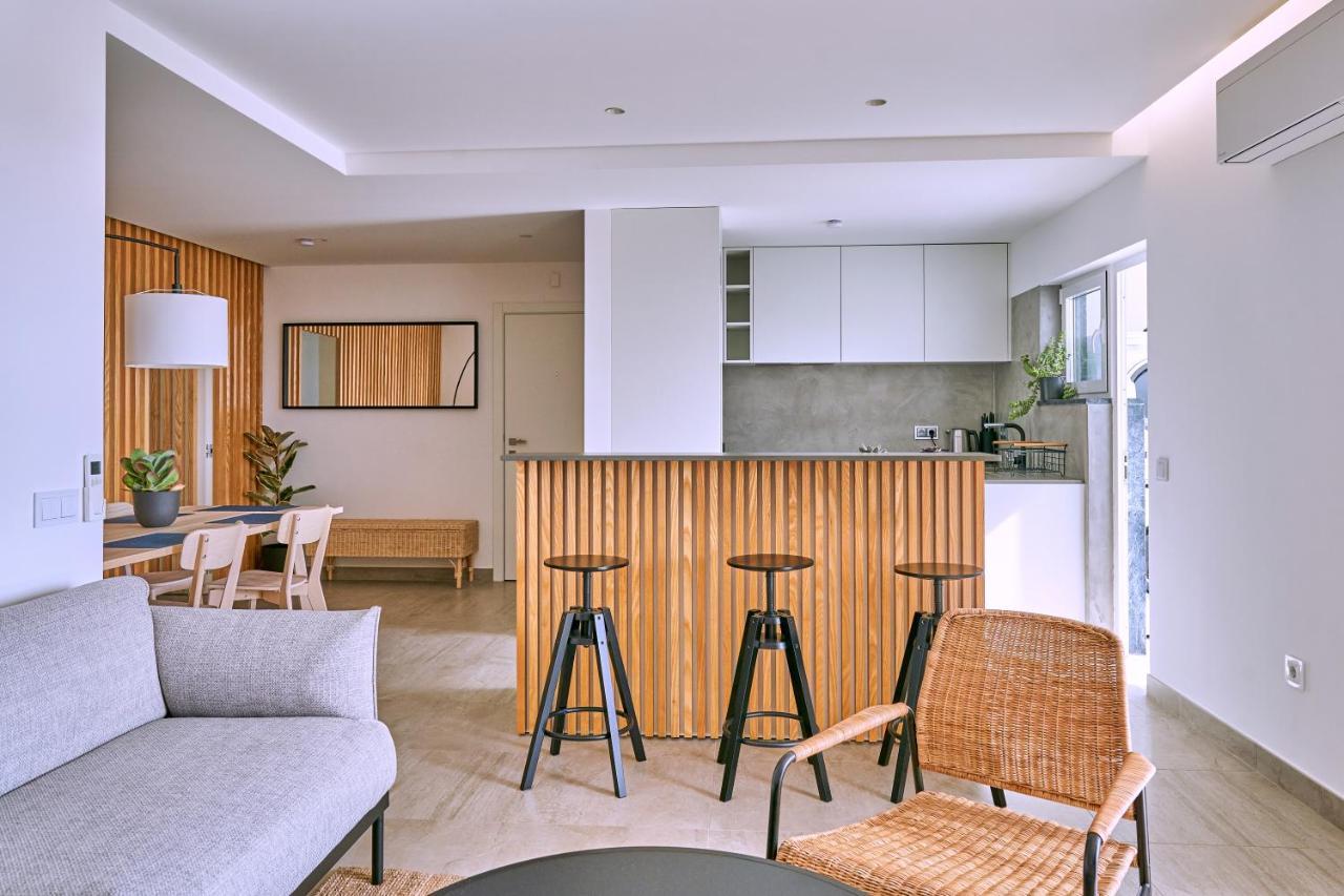 Blue Horizon Apartment